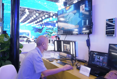 北碚硬核“黑科技”閃耀智博會(huì)，引領(lǐng)網(wǎng)絡(luò)科技研發(fā)新潮流